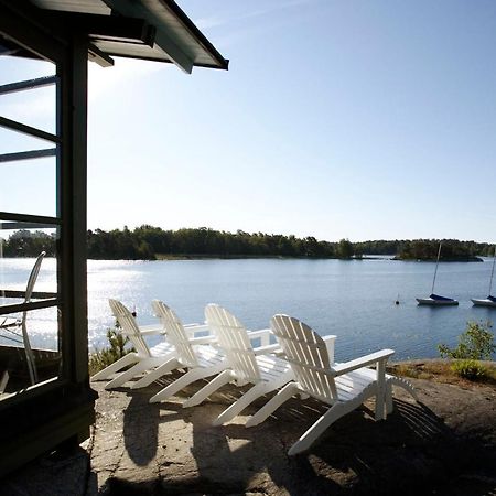 Djuroenaeset Hotell & Konferens Djurhamn エクステリア 写真