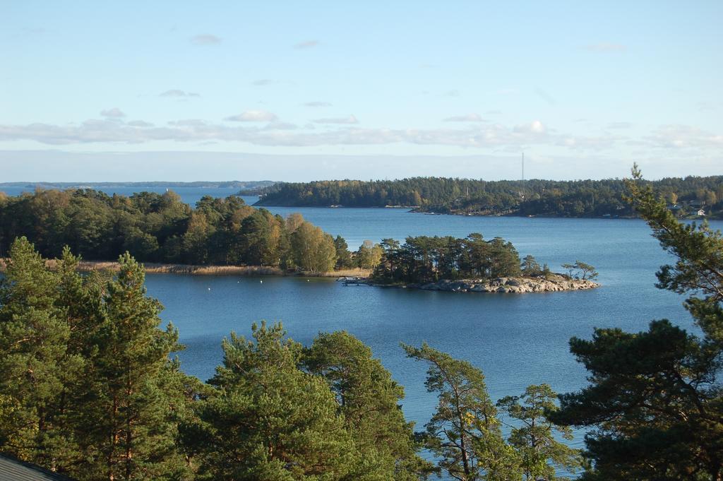 Djuroenaeset Hotell & Konferens Djurhamn エクステリア 写真