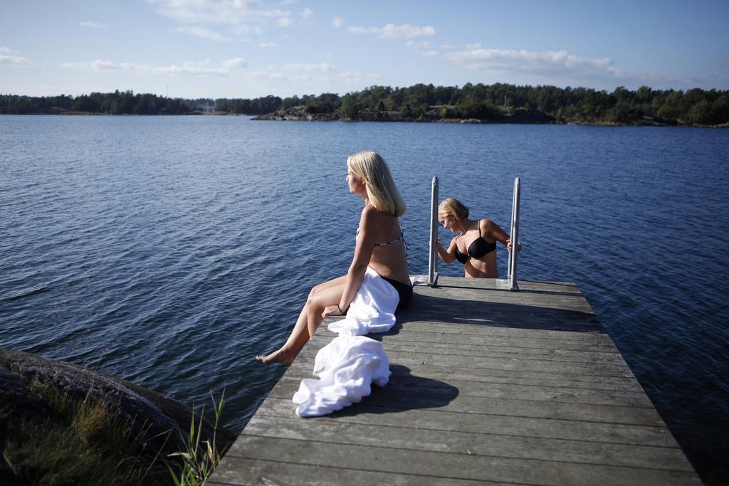 Djuroenaeset Hotell & Konferens Djurhamn エクステリア 写真