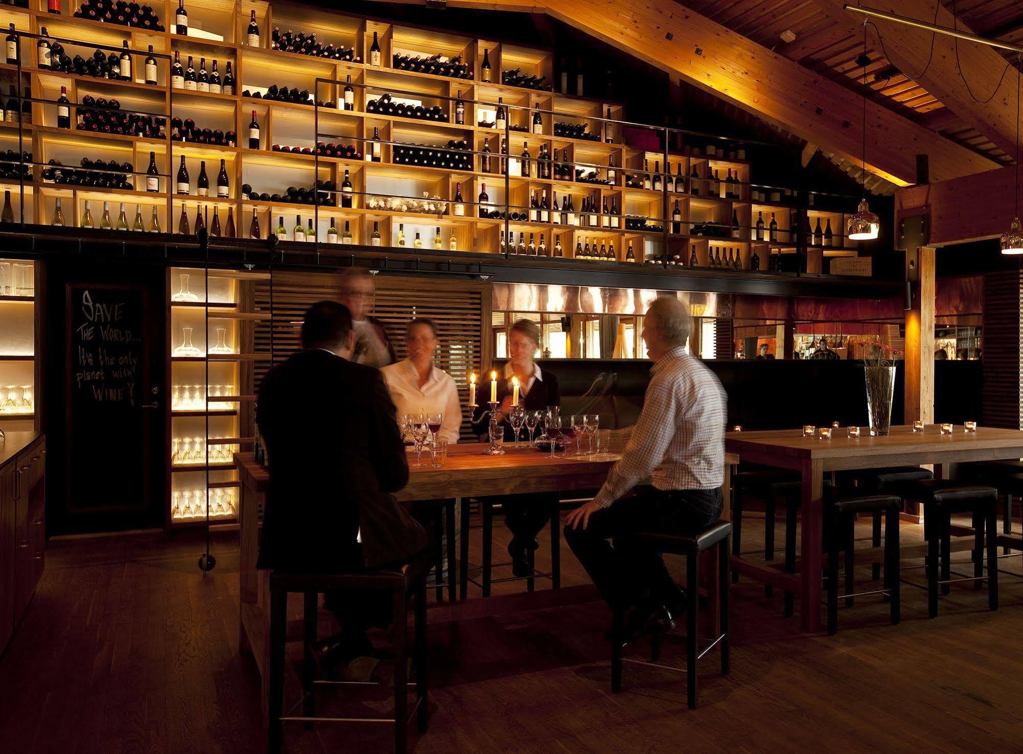 Djuroenaeset Hotell & Konferens Djurhamn エクステリア 写真