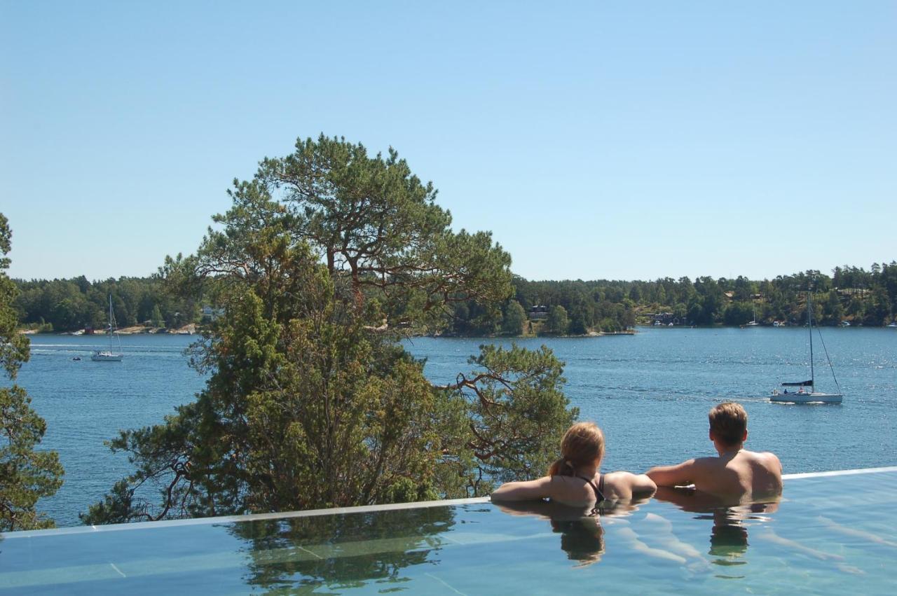 Djuroenaeset Hotell & Konferens Djurhamn エクステリア 写真